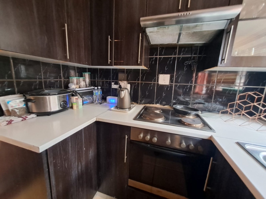 2 Bedroom Property for Sale in Mabopane Unit X North West